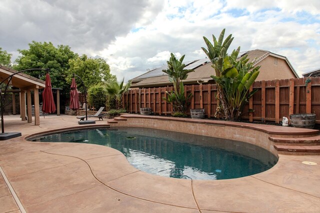 3107 Indianapolis Ave, Clovis, CA 93619 - view of pool featuring a patio area and a fenced backyard