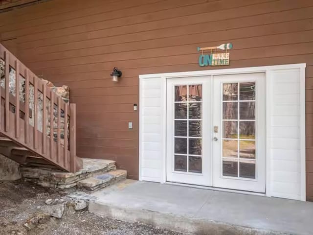 56406 Marina View Way, Bass Lake, CA 93604 - entrance to property with french doors