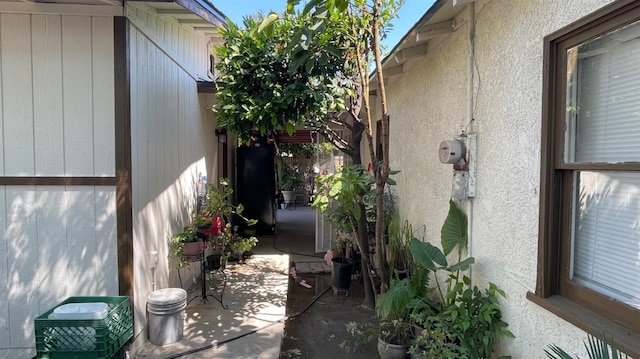 3535 E Grant Ave, Fresno, CA 93702 - view of property exterior with stucco siding