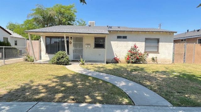 3535 E Grant Ave, Fresno, CA 93702 - view of front of property featuring stucco siding