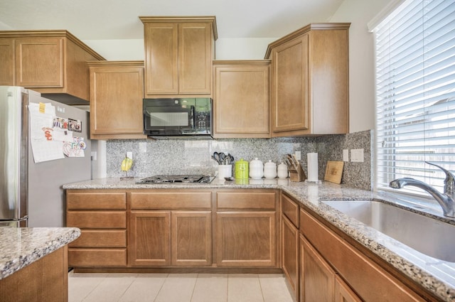 996 E Boornazian Ave, Fowler, CA 93625 - photo 11