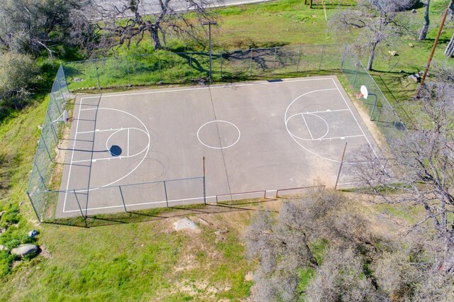 42968 Ranger Circle Dr, Coarsegold, CA 93614 - view of basketball court featuring fence and community basketball court