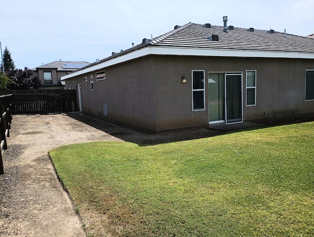 2979 Duncan Ave, Clovis, CA 93611 - rear view of property featuring a tiled roof