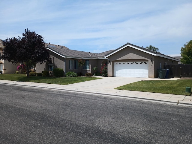 2979 Duncan Ave, Clovis, CA 93611 - single story home featuring stucco siding, a garage, and concrete driveway
