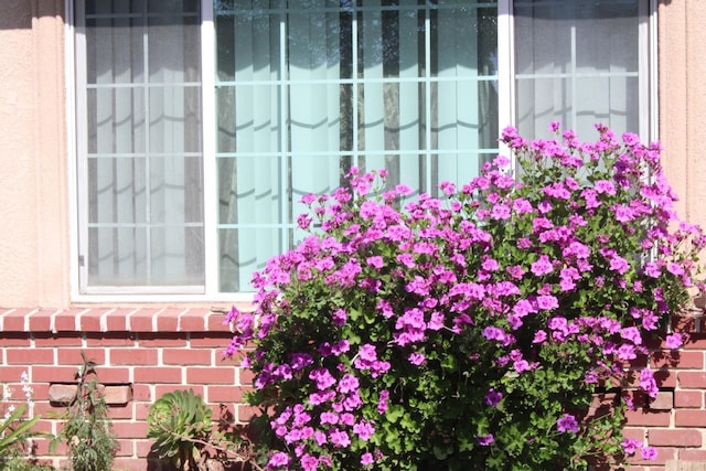1939 S Sierra Vista Ave, Fresno, CA 93702 - view of details