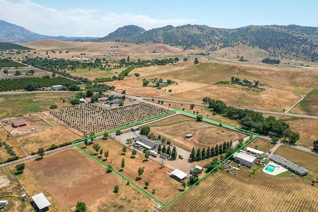 20794 E Weldon Ave, Sanger, CA 93657 - aerial view of sparsely populated area featuring farmland and property boundaries highlighted
