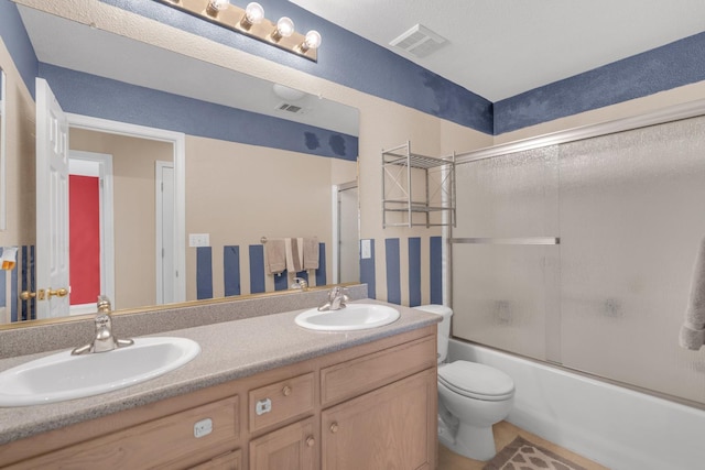 2776 Keats Ave, Clovis, CA 93611 - full bath with double vanity, visible vents, and a sink