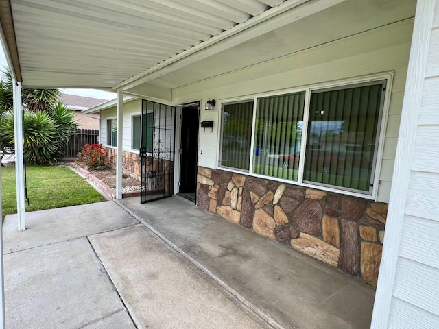 3330 Virginia St, Atwater, CA 95301 - view of patio with fence