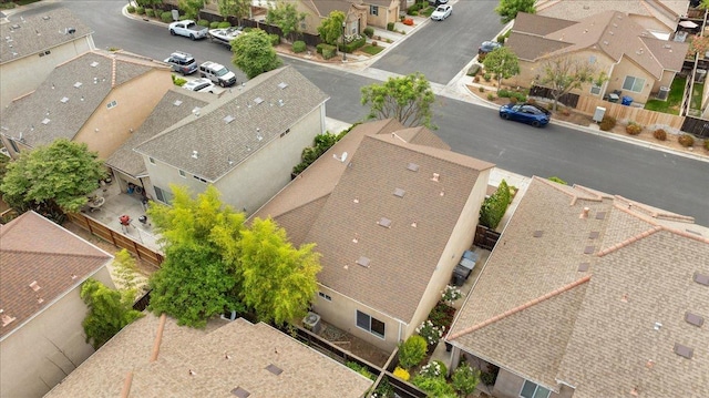 birds eye view of property featuring a residential view