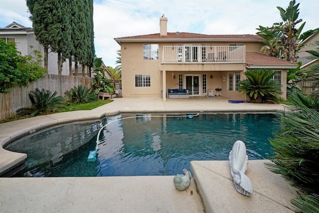 8164 N 8th St, Fresno, CA 93720 - view of pool featuring a patio area, fence, and a fenced in pool