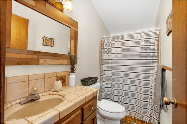 39090 Woodland Rd, Shaver Lake, CA 93664 - full bath featuring toilet, vanity, and curtained shower