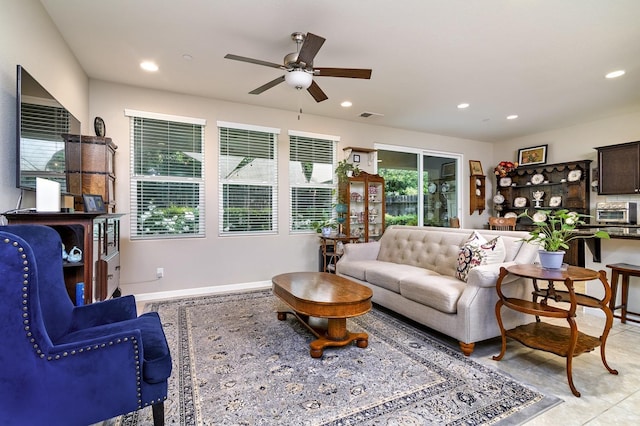 3415 Bellaire Ave, Clovis, CA 93619 - living room featuring a ceiling fan and recessed lighting