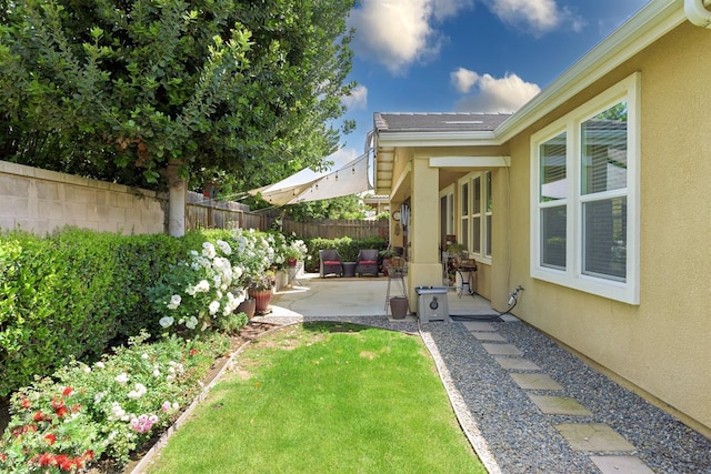 3415 Bellaire Ave, Clovis, CA 93619 - view of yard featuring a patio area
