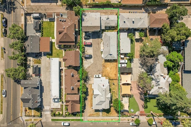 329 N Glenn Ave, Fresno, CA 93701 - drone / aerial view with a residential view