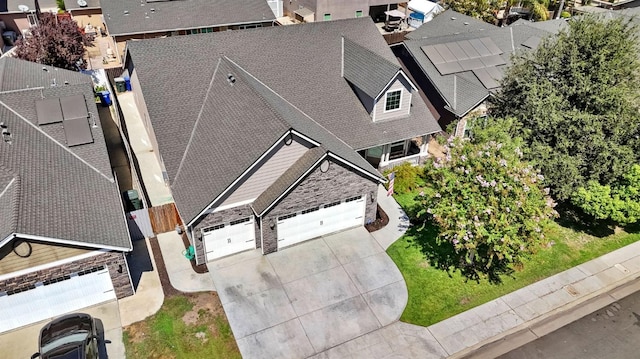 bird's eye view with a residential view