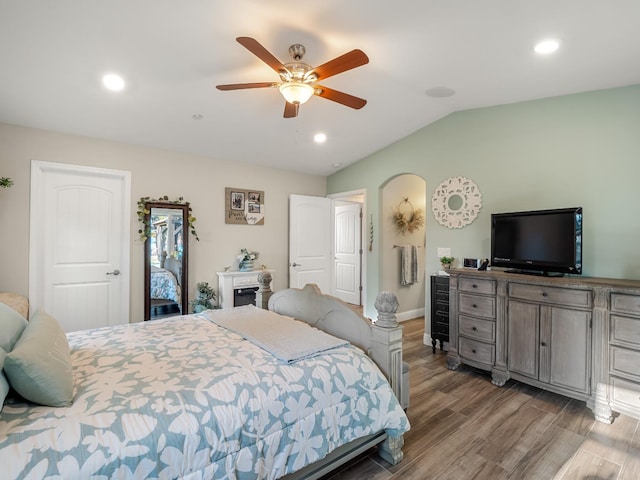 17324 Bonita Rd, Madera, CA 93636 - bedroom featuring a ceiling fan, recessed lighting, baseboards, vaulted ceiling, and wood finished floors