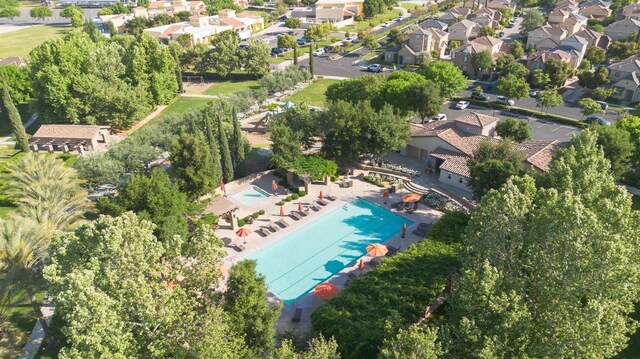 1525 N Piccadilly Ln, Clovis, CA 93619 - aerial view featuring a residential view