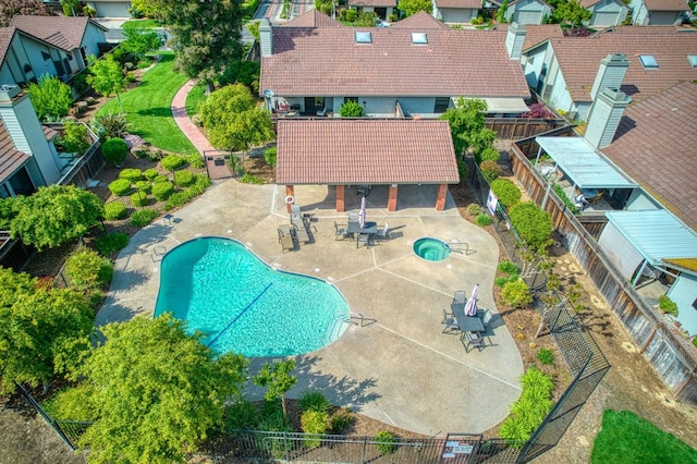 bird's eye view featuring a residential view