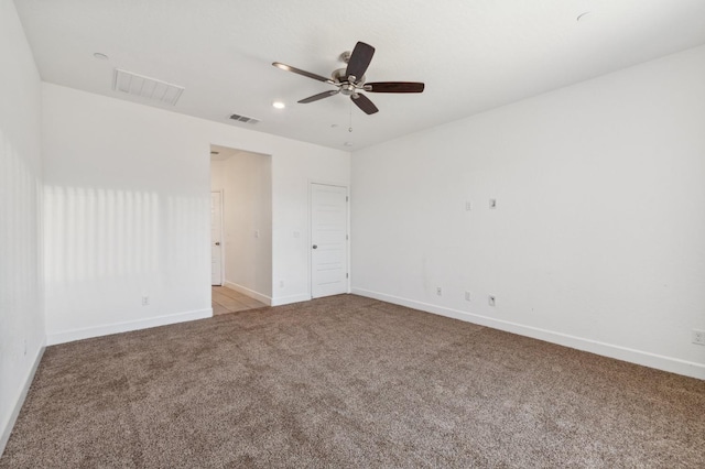 5091 N San Clemente Ave, Fresno, CA 93723 - carpeted spare room featuring baseboards, ceiling fan, and recessed lighting