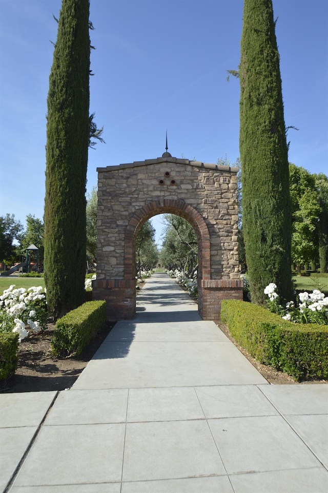 3476 Trenton Ln, Clovis, CA 93619 - view of home's community
