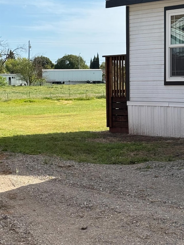28640 Ward St, Madera, CA 93638 - view of grassy yard
