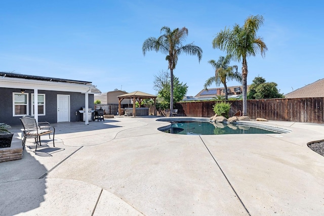 2371 Sophia Ln, Kingsburg, CA 93631 - view of pool with a gazebo, a patio area, and a fenced backyard