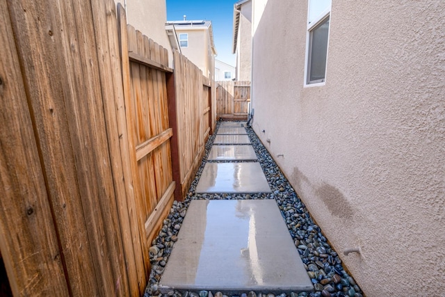 6458 E Riesling Dr, Fresno, CA 93727 - view of yard featuring fence