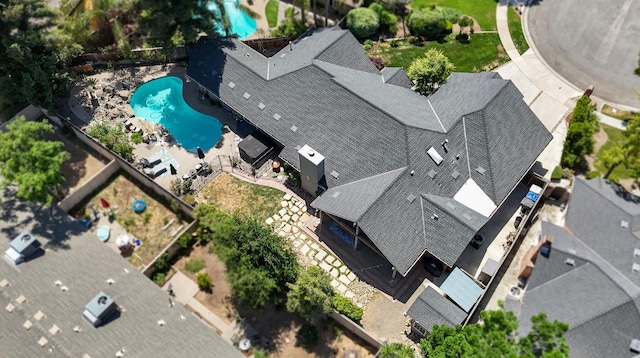 1517 W Fir Ave, Fresno, CA 93711 - aerial view of a pool area