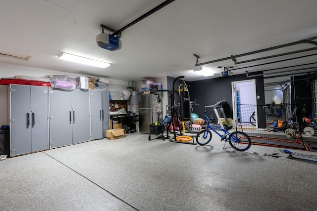 22 Pointe W, Madera, CA 93637 - garage with a garage door opener