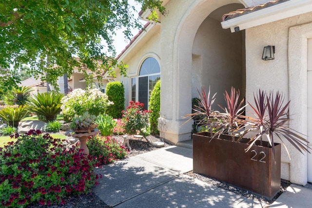 22 Pointe W, Madera, CA 93637 - entrance to property with stucco siding