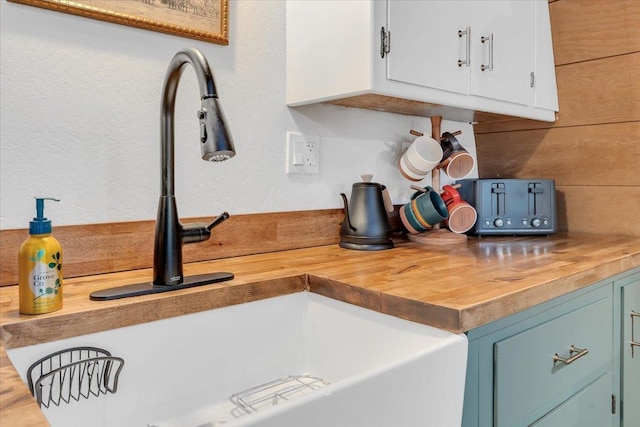 30830 Old Strawberry Rd, Tuolumne, CA 95375 - detailed view of a sink