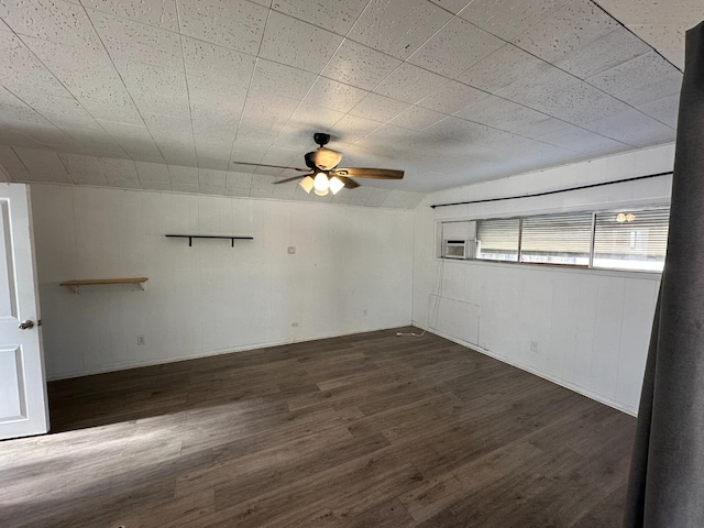 1441 N Calaveras St, Fresno, CA 93728 - unfurnished room with dark wood-type flooring, ceiling fan, and cooling unit
