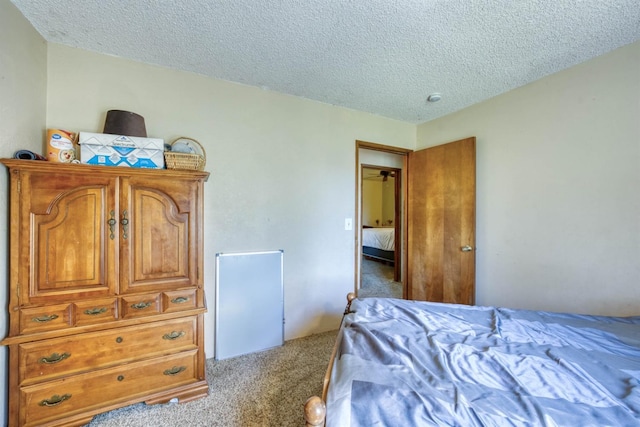 28302 Tollhouse Rd, Tollhouse, CA 93667 - bedroom featuring carpet and a textured ceiling