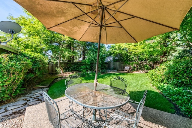view of patio / terrace featuring outdoor dining space
