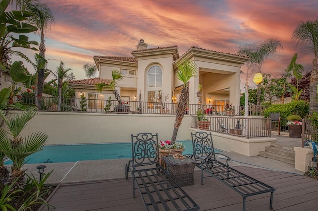2589 W Lake Van Ness Cir, Fresno, CA 93711 - wooden terrace with fence