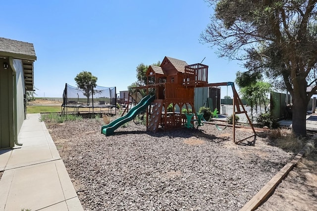 7784 S Del Rey Ave, Del Rey, CA 93616 - community playground featuring a trampoline