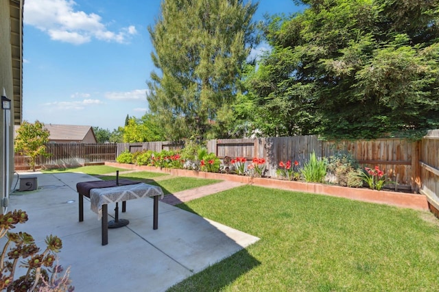 2315 Creekview Dr, Merced, CA 95340 - view of yard featuring a patio area