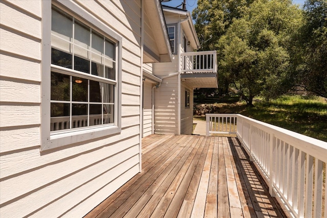 39976 Pierce Lake Dr, Oakhurst, CA 93644 - view of wooden deck