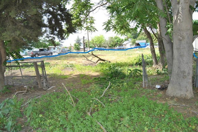 16820 Cloverdale Rd, Tulare, CA 93274