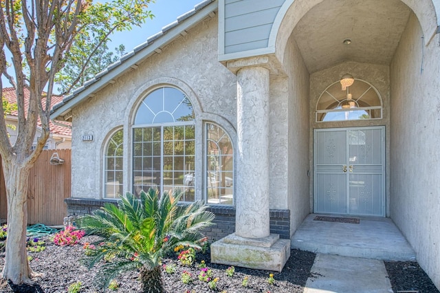 2113 E Portland Ave, Fresno, CA 93720 - entrance to property with stucco siding and fence