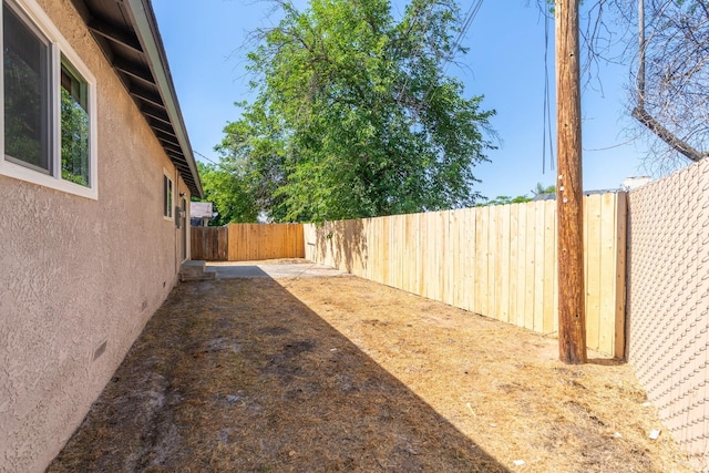 2379 S Price Ave, Fresno, CA 93725 - photo 22