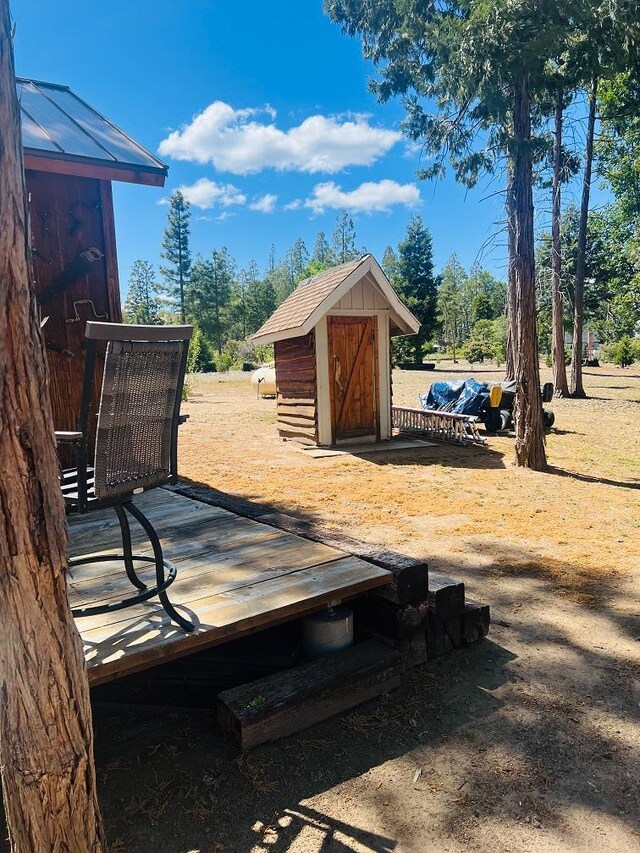 42640 Pinecone Ln, Auberry, CA 93602 - view of deck