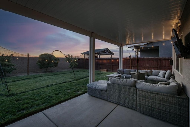 99 N Whittier Ave, Fresno, CA 93727 - view of patio / terrace featuring an outdoor hangout area