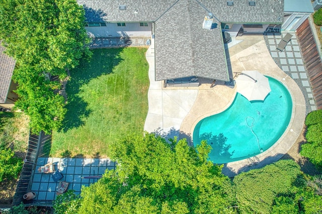 1487 W Paul Ave, Fresno, CA 93711 - bird's eye view of a pool area