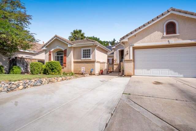 10604 E Greenbury Way, Clovis, CA 93619 - photo 59