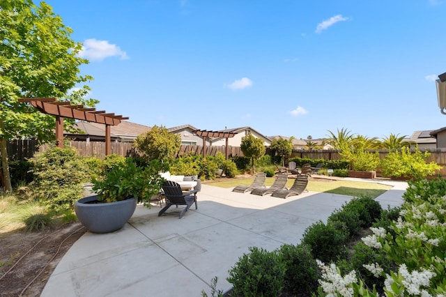 11289 N Alicante Dr, Fresno, CA 93730 - view of patio / terrace featuring a fenced backyard and a residential view