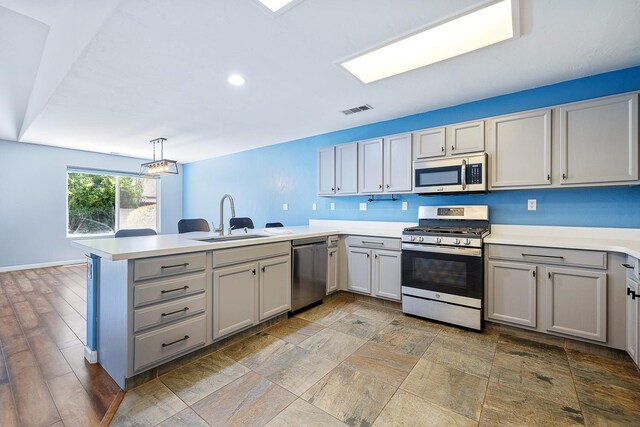 6254 E Bellaire Way, Fresno, CA 93727 - photo 17