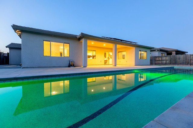 3636 Elberta Cir, Dinuba, CA 93618 - view of swimming pool featuring fence and a patio area