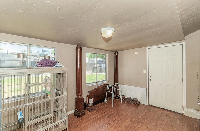 3732 W Garland Ave, Fresno, CA 93722 - foyer featuring wood finished floors