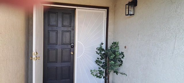 1690 W Wall Ln, Porterville, CA 93257 - entrance to property featuring stucco siding